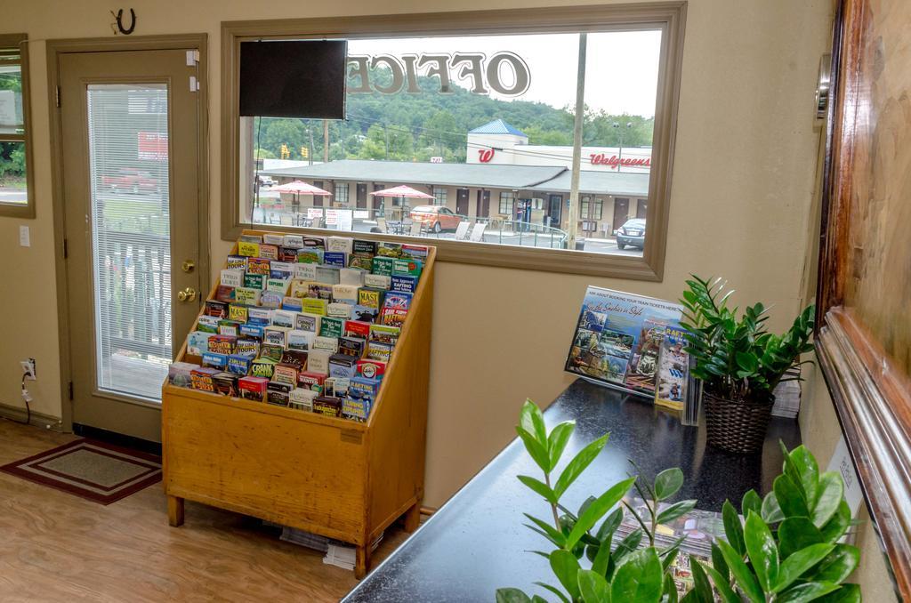 Relax Inn - Bryson City Ngoại thất bức ảnh